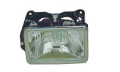  NISSAN TRUCK  UD10 '84  HEAD LAMP