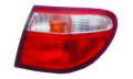 SUNNY  '00  TAIL LAMP(CURVE)
      