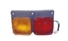NISSAN TRUCK CH520  TAIL LAMP