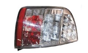 PRIUS'03-'05 TAIL LAMP