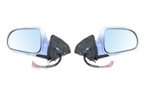 J5  SEDAN 4D  MIRROR