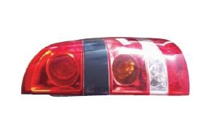 NOAH '03-'06 TAIL LAMP