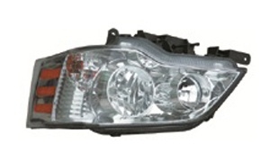 HIACE'08 HEAD LAMP