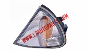 AVENSIS'01-'02  CORNER LAMP