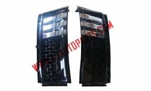 RANGE ROVER VOGUE'10 SIDE VENT ALL BLACK