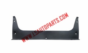 CROWN'05 REAR TRUNK TRIM