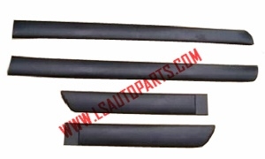 T11'10 DOOR MOULDING