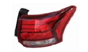 OUTLANDER'16 TAIL LAMP OUTSIDE