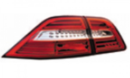 2012-2014 BENA M-CLASS 166 TAIL LAMP