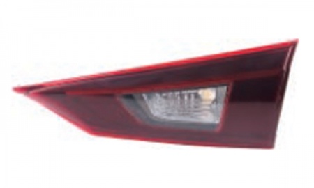 2014 Mazda 3 tail lamp