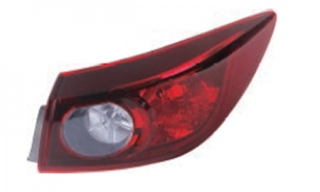 2014 Mazda 3 tail lamp