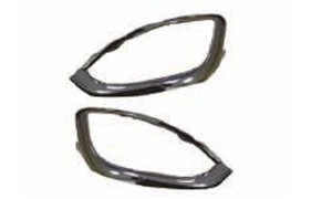 2017 chrysler tone and country/caravan  FOG LAMP BEZEL STRIP