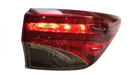 2016  Toyota  fortuner tail lamp