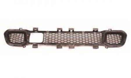 2014 chrysler cherokee   FRONT BUMPER GRILLE