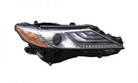 2018  TOYOTA  CAMRY   HEAD LIGHT