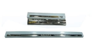 NAVARA'14- NP300 DOOR SILL PLATE