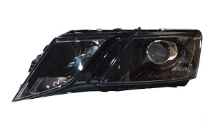 SKODA RAPID 2018 HEAD LAMP