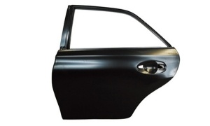 REIZ’10 REAR DOOR