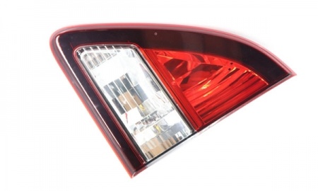 MAZDA BT50 2015 BACK LAMP