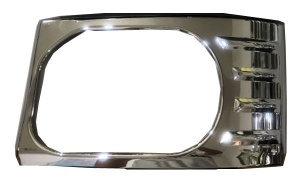 700P HEAD LAMP GARNISH CHROME