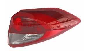 TUCSON 2016 TAIL LAMP OUTER SIDE