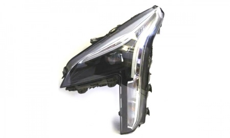 CADILLAC  XT4 HEAD LAMP LOWER CLASS