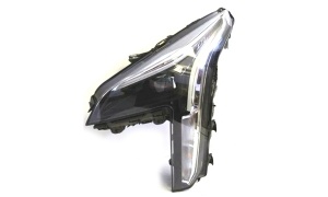 XT4 HEAD LAMP LOWER CLASS