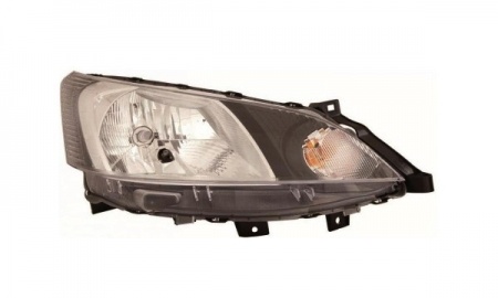 NV 200'10 HEAD LAMP