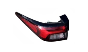 OUTLANDER 2023 TAIL LAMP OUTTER