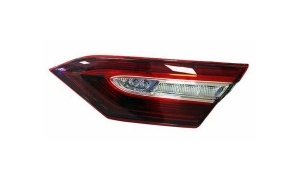 TOYOTA CAMRY 2022 TAIL LIGHT   INNER  MIDDLE EAST