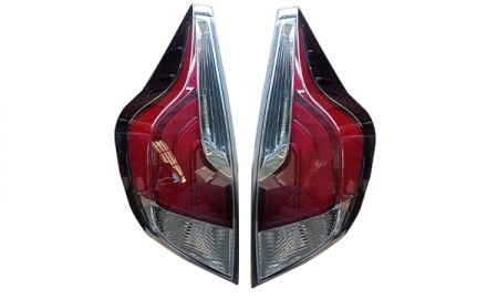 TOYOTA PRIUS C TAIL LAMP