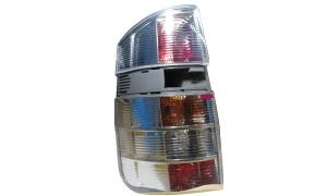 VOXY 2001 TAIL LAMP