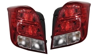 TRAX/TRACKER'13 TAIL LAMP(LATIN) 4 holes