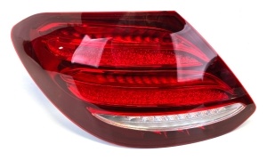 Mercedes 213  2016-2020 TAIL LAMP OUTTER