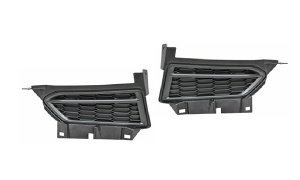 VERSA 2020 FOG LAMP COVER