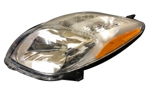 TOYOTA Vitz 2008 headlight