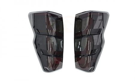ISUZU D-MAX'23 TAIL LAMP HIGH LEVEL SMOKE
