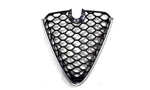 Giulia Sport'16-'22  GRILLE Silver decorative frame