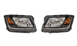 HINO 700'17 HEAD LAMP HALOGEN BLACK