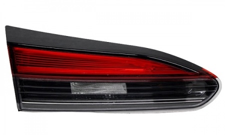TOYOTA COROLLA CROSS 2021 TAIL LAMP (SE,INNER)
