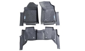 Hilux Revo 2D RHD 2015-2022 Two rows of foot pads