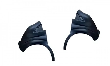 TOYOTA HIACE'19 CORNER FENDER W/ HOLE