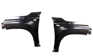 L200'19 FRONT FENDER WITH HOLE