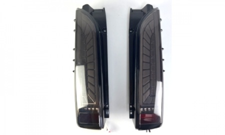 HIACE '05-'18 Tail Lamp smoke+white