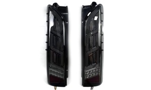 Toyota HIACE '05-'18 Tail Lamp smoke+white Streamer lamp