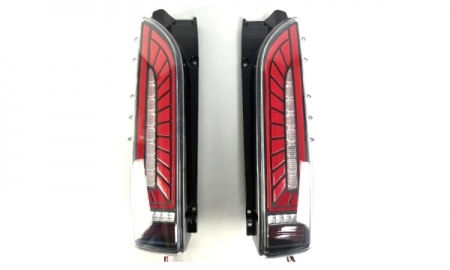 HIACE '05-'18 Tail Lamp clear+red