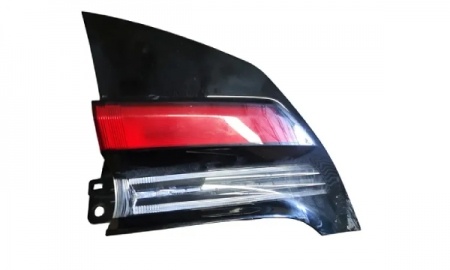 TOYOTA PRIUS'24 TAIL LAMP RED